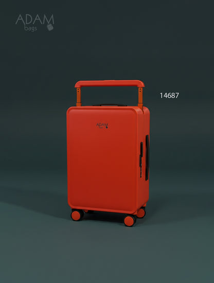 حقيبة سفر صلبة بعجلات 360° وقفل أمان